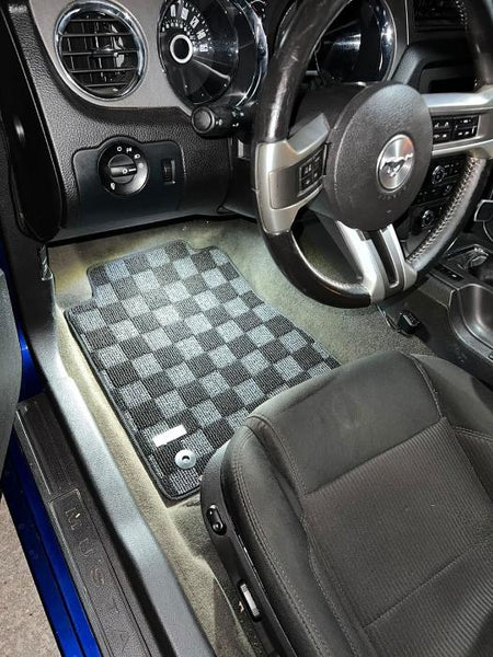 Phase 2 Motortrend (P2M) Checkered Carpet Race Floor Mats - Ford Mustang S197 (2010-2014)