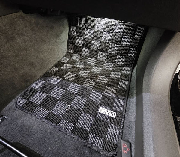 Phase 2 Motortrend (P2M) Checkered Carpet Race Floor Mats - Chevrolet C6 Corvette (2007.5-2013)