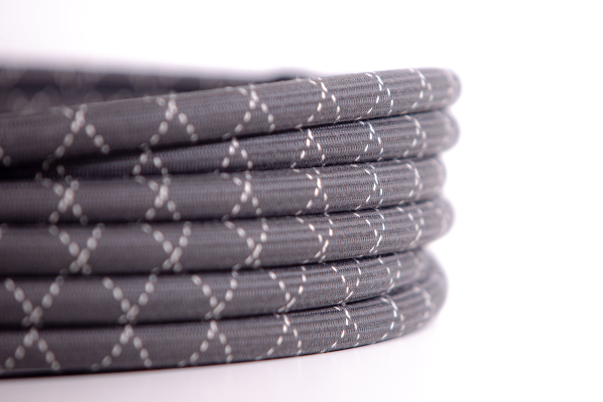 Dyme SUPERLEGGERA carbon PTFE hose with Twaron Aramid braid