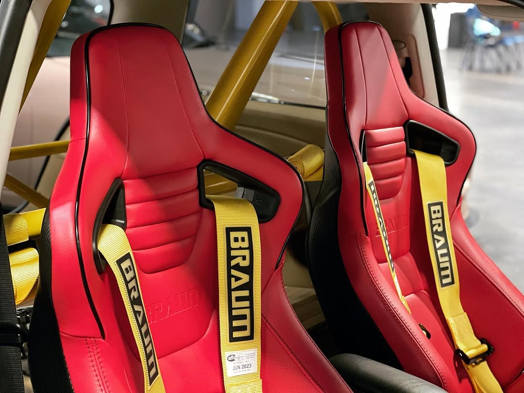Braum ELITE-R Series Sport Reclinable Seats product image 3
