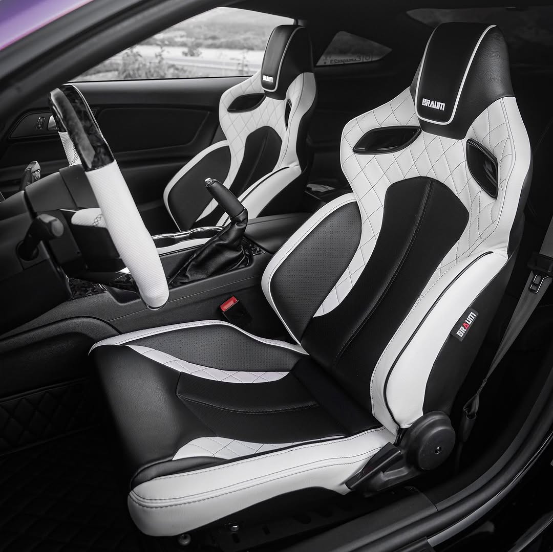 Braum ORUE Series Sport Reclinable Seats product image 2