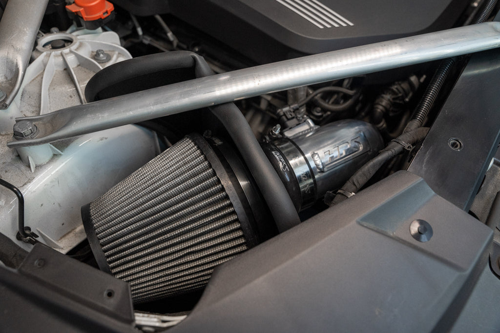HPS Performance Polished Short Ram Intake w/ Shield - BMW X5 3.0L B58 G05 19-23 - BMW X5 xDrive40i / BMW X5 sDrive40i / BMW X5 xDrive45e B58 PHEV PHEV, G05 / BMW X6 / BMW X7 - (2019-2023 / 2019-2023 / 2021-2023 / 2020-2023 / 2019-2022)