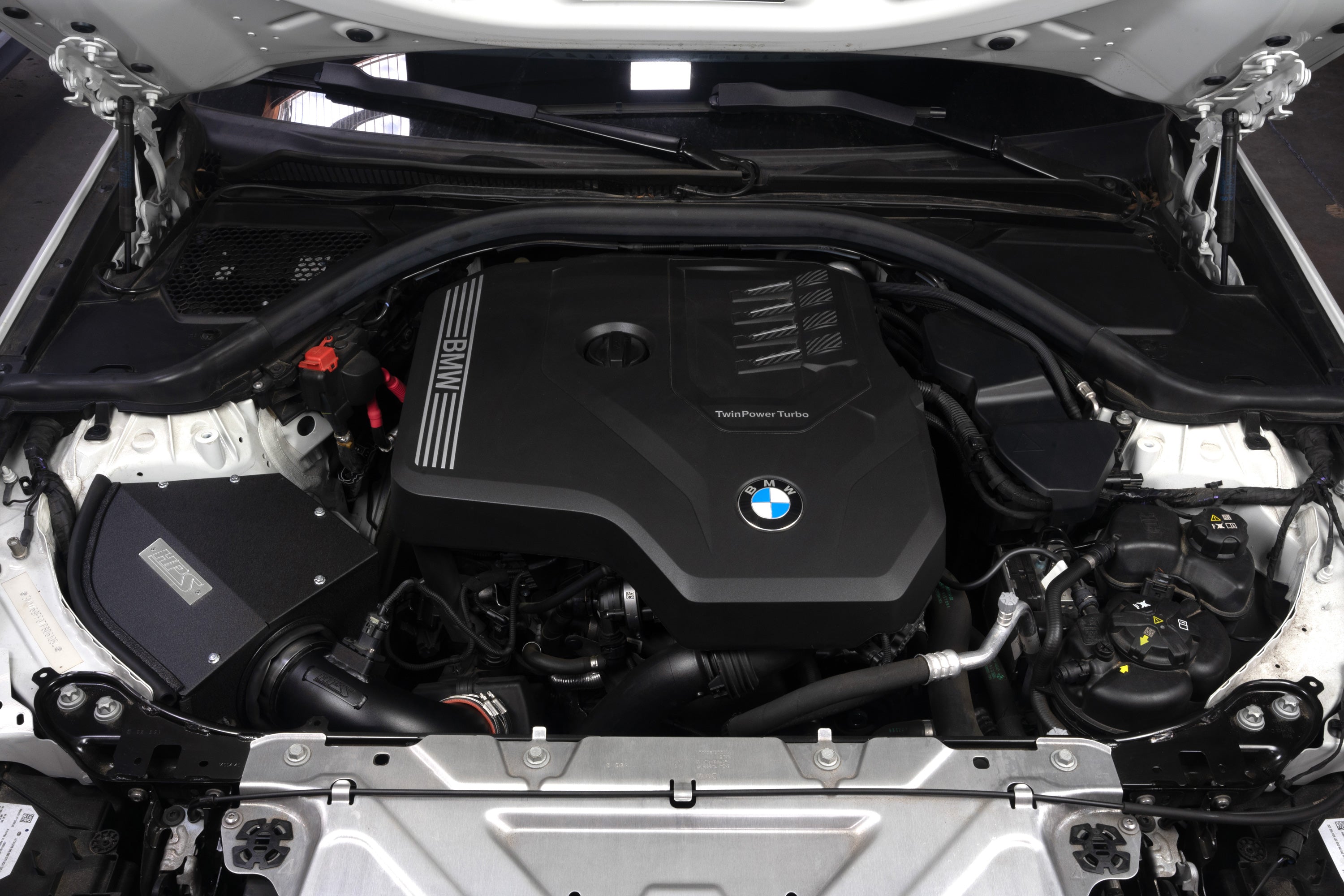 HPS Performance Air Intake Kit with Heat Shield (Polished) - BMW 230i / BMW 330e / BMW 330i / BMW 430i / BMW 430i Gran Coupe - (2022-2025 / 2021-2024 / 2019-2024 / 2021-2025 / 2022-2024)