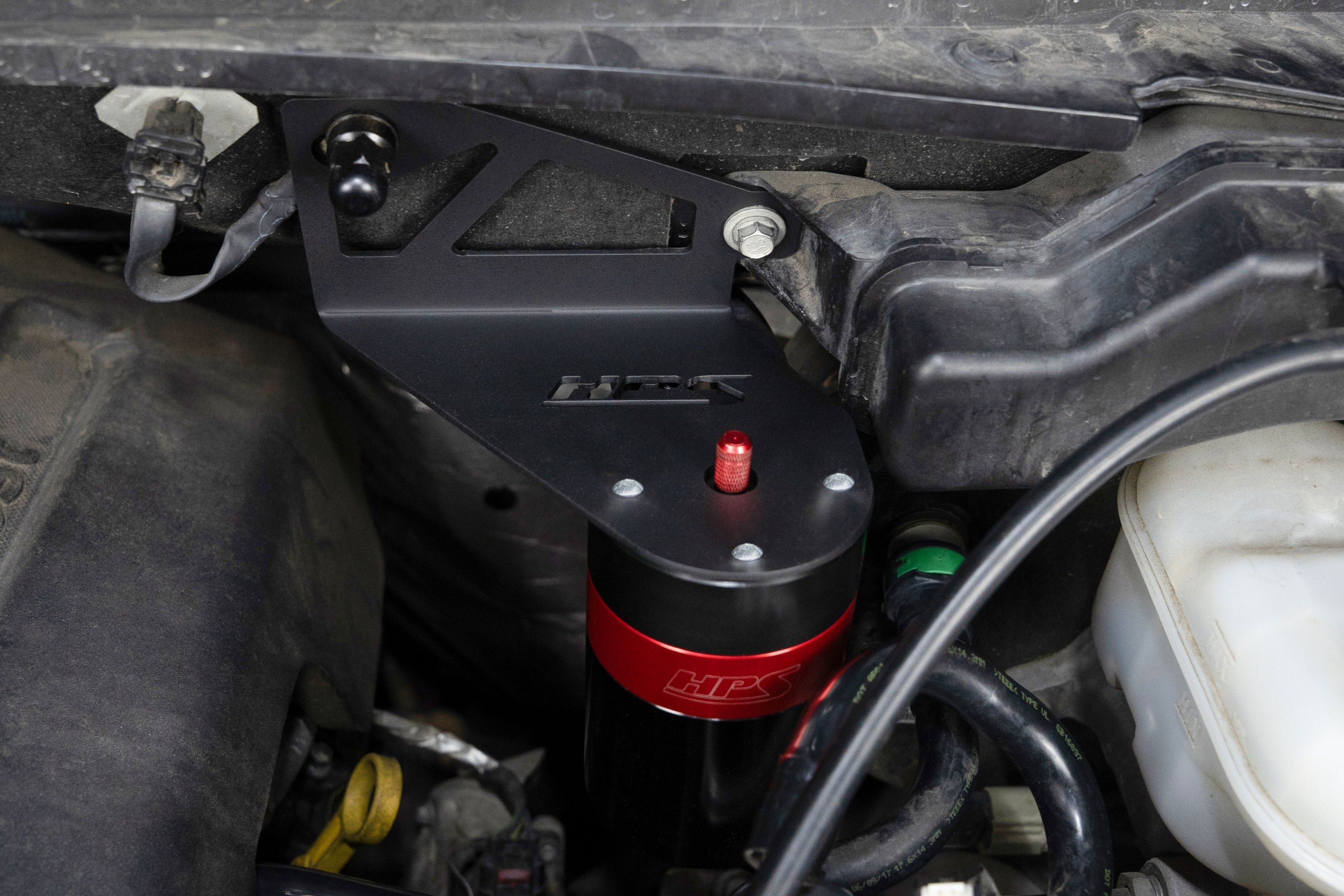 HPS Performance Billet Aluminum Oil Catch Can Kit, Red, 860-028