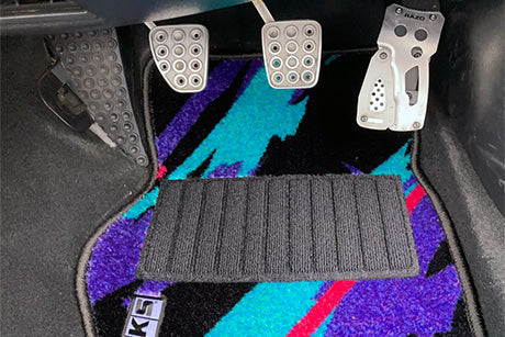 HKS 50th Anniversary Right Hand Drive Floor Mats - Oil Color - Toyota JZA80 Supra MKIV (1993-2000)