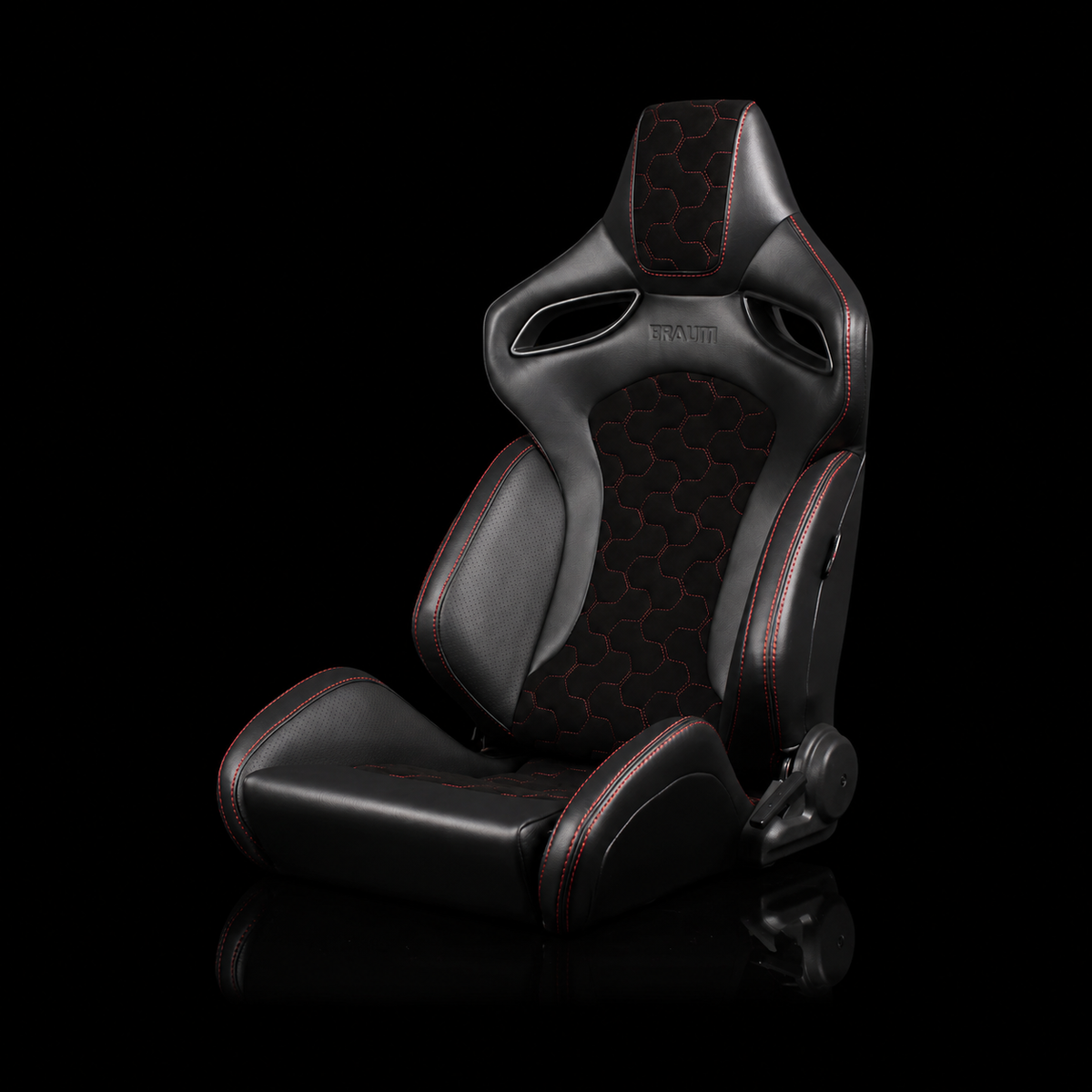 Braum ORUE-S black honeycomb Alcantara seats with red stitching