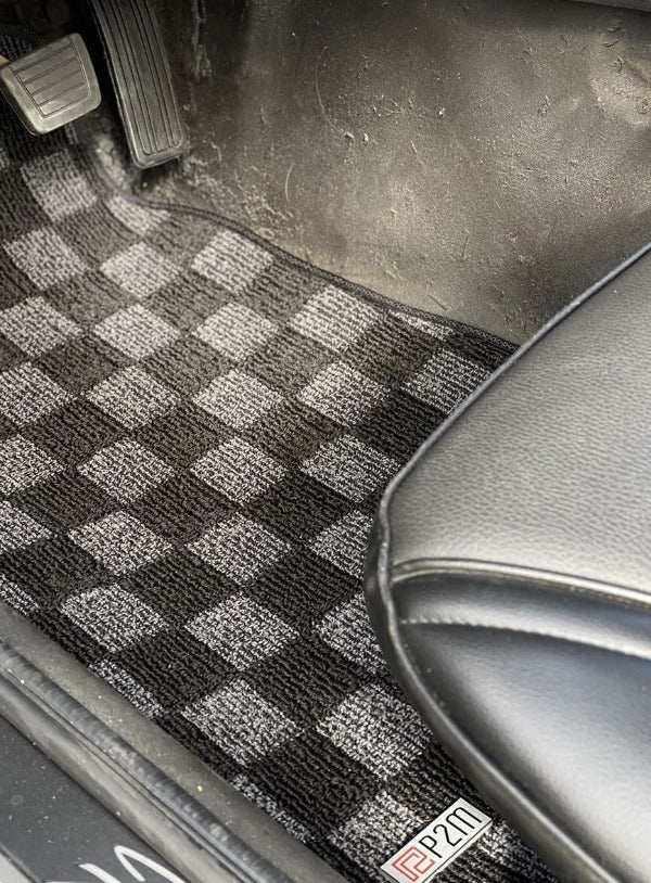 P2M Checkered Floor Mats - Datsun 240z 260Z 280ZX – Circuit Spec R
