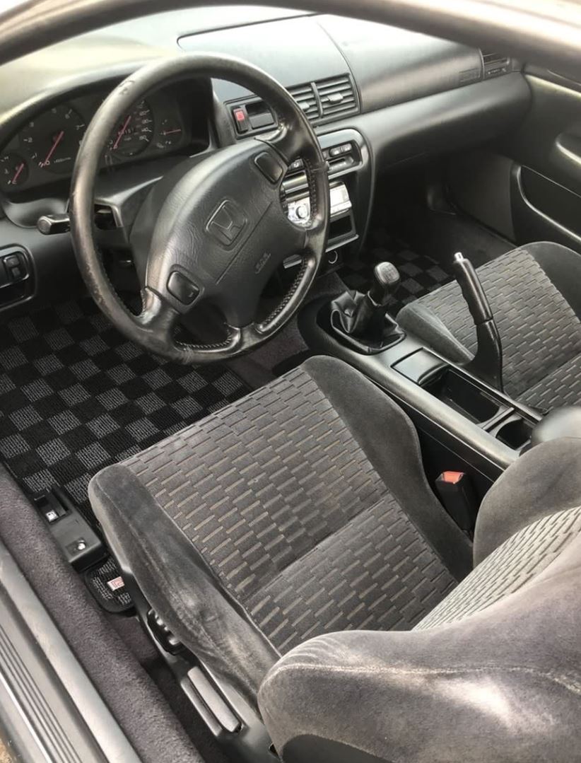 P2M Checkered Floor Mats - Honda Prelude BB6 (1997-2001) - P2-CPTPRE9701FRDG-TP