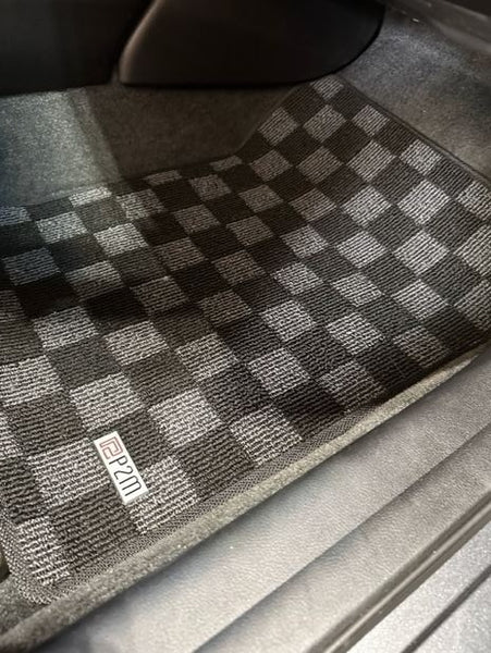 Phase 2 Motortrend (P2M) Checkered Carpet Race Floor Mats - Honda Accord Coupe (2008-2012)