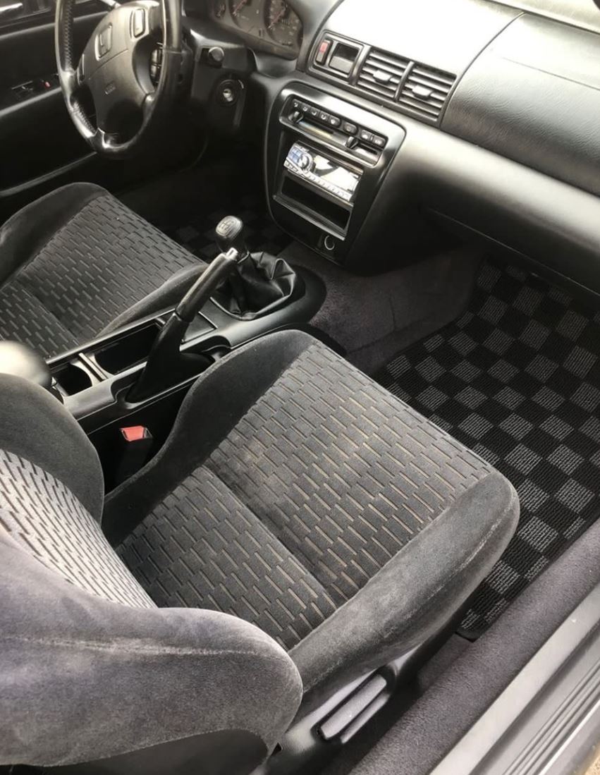 P2M Checkered Floor Mats - Honda Prelude BB6 (1997-2001) - P2-CPTPRE9701FRDG-TP