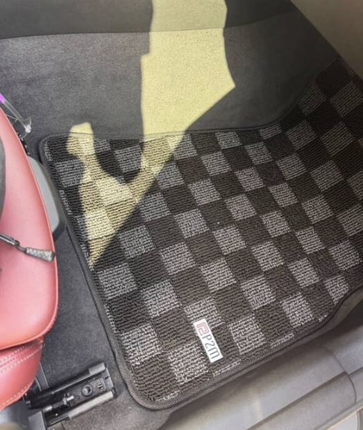 Phase 2 Motortrend (P2M) Checkered Carpet Race Floor Mats - BMW 4-SERIES Coupe G22/G82 (2020-2025)