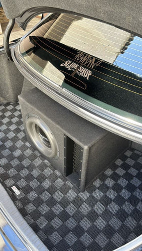 Phase 2 Motortrend (P2M) Checkered Carpet Race Trunk Mat - Lexus LS400 UCF20 (1995-2000)