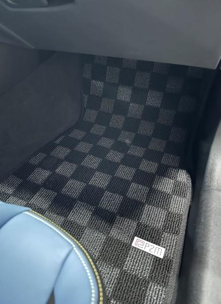 P2M Checkered Floor Mats - BMW 3-Series Sedan G20 & M3 G80 (2019-2024) - P2-CPTG2080FRDG-TP