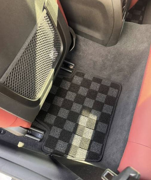 Phase 2 Motortrend (P2M) Checkered Carpet Race Floor Mats - BMW 4-SERIES Coupe G22/G82 (2020-2025)