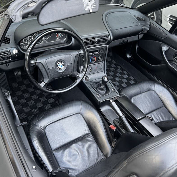 Phase 2 Motortrend (P2M) Checkered Front Floor Mats - BMW Z3 Coupe & Roadster (1996-2002)