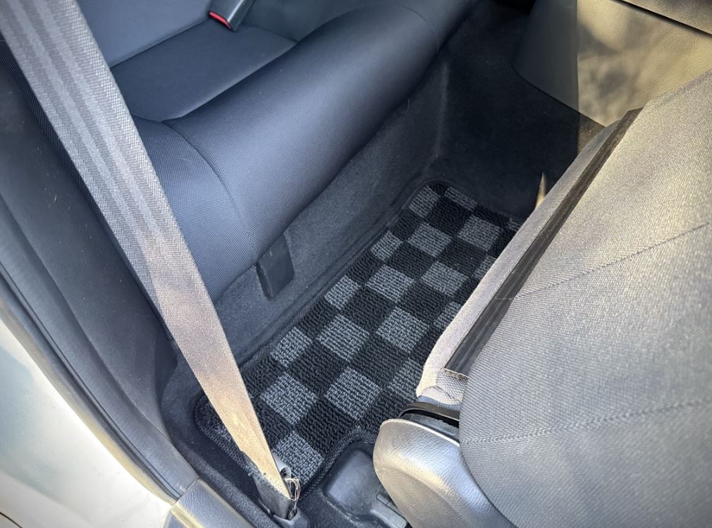 Phase 2 Motortrend (P2M) Checkered Carpet Race Floor Mats - Nissan Silvia S15 (1999-2002)