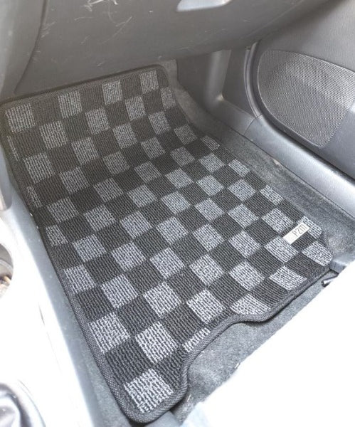 Phase 2 Motortrend (P2M) Front & Rear Checkered Race Carpet Floor Mats - Mazda Protege BJ (2001-2003)