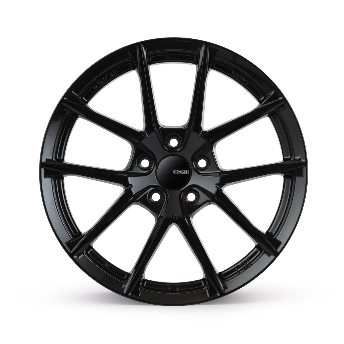 Enkei HELIX | Wheel detail 4