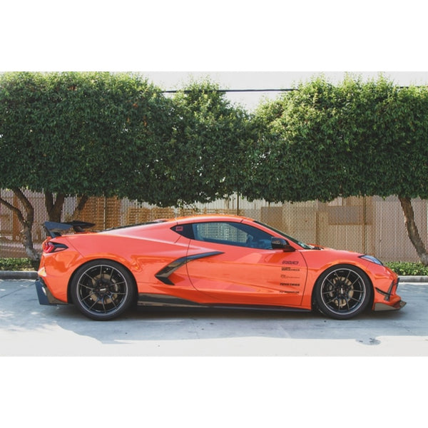 APR Performance Carbon Fiber Quarter Panel Trims - Chevrolet Corvette C8 (2020+)