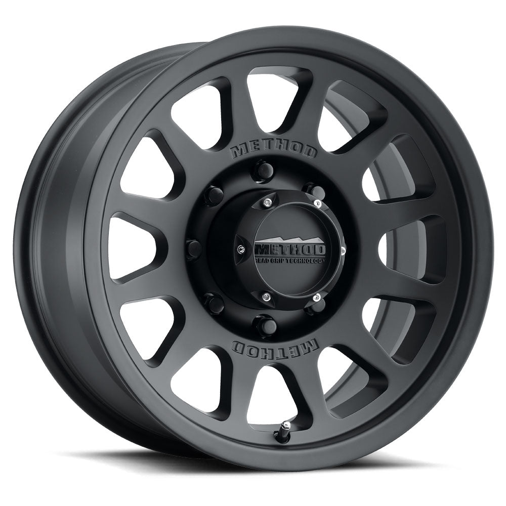 Method 703 | Matte Black | Wheel view 4