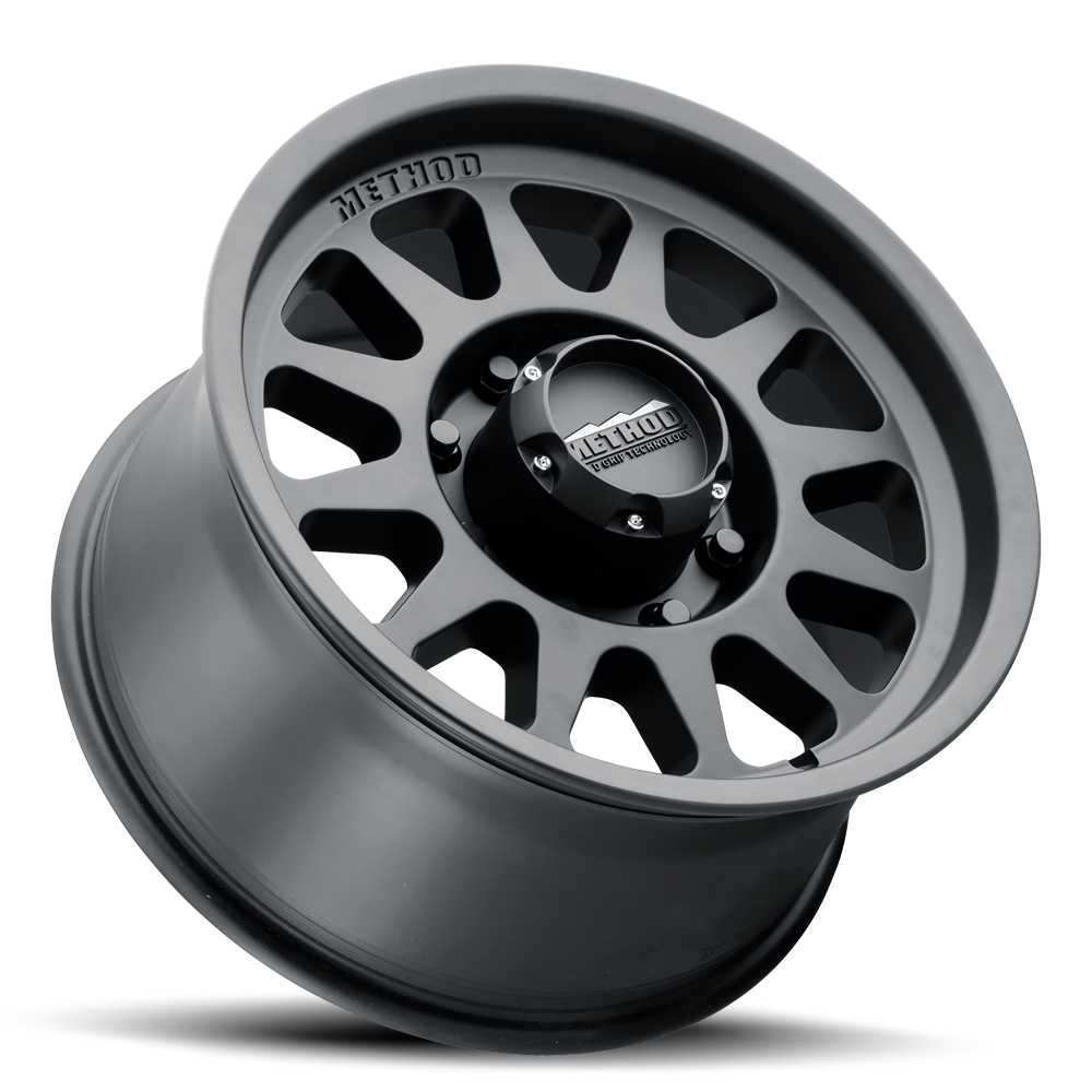 Method 704-HD | Matte Black | Wheel view 3