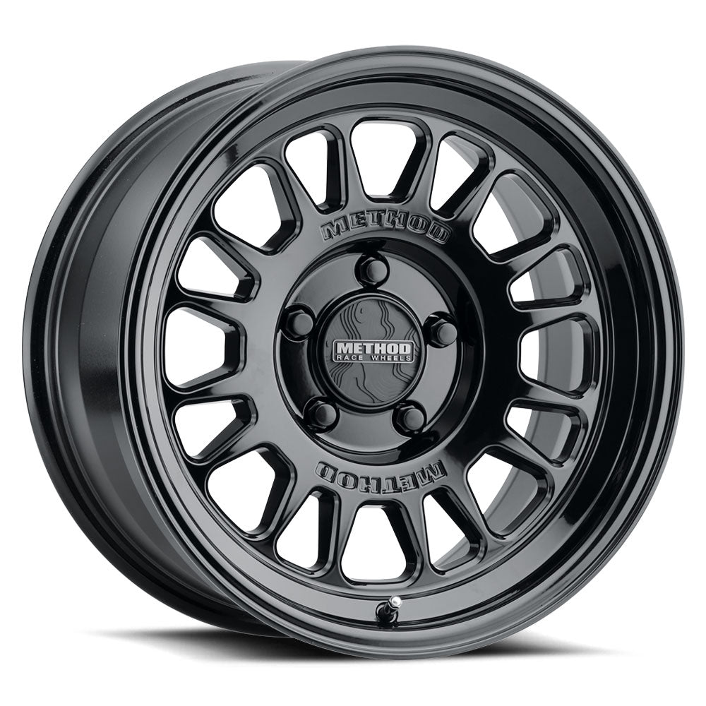 Method 318 | Gloss Black | Wheel view 5