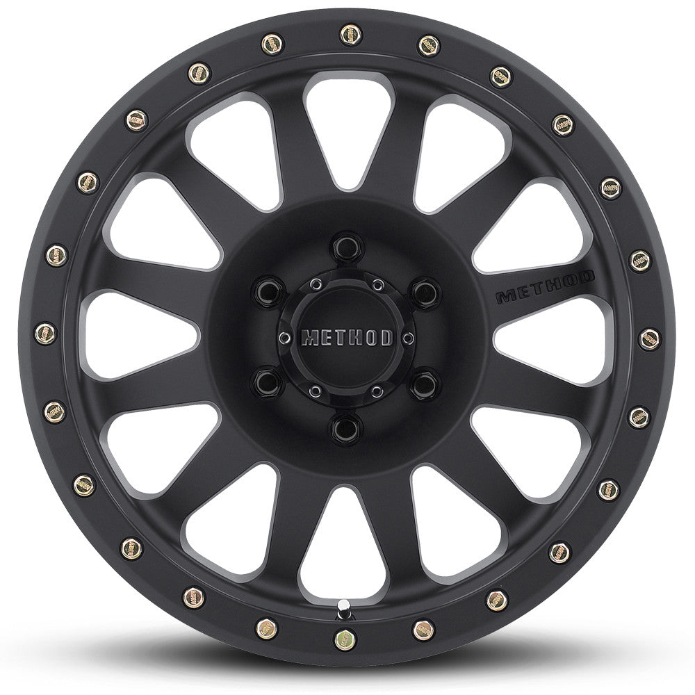 Method 304 | Matte Black | Wheel view 2