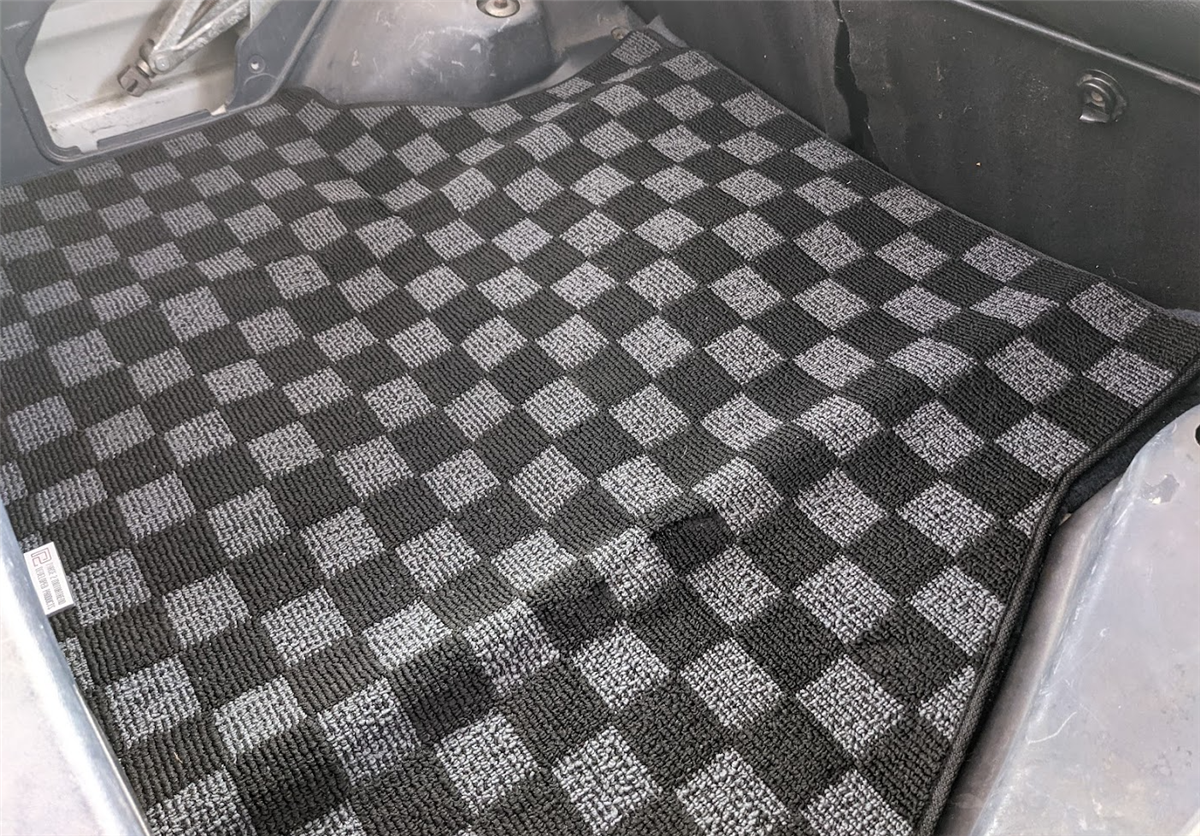P2-CPTAE86DGTR-TP - TOYOTA COROLLA AE86 (HATCH) REAR TRUNK MAT : DARK GREY - View 10
