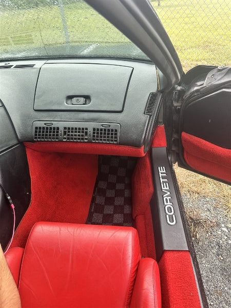 Phase 2 Motortrend (P2M) Checkered Flag Carpet Floor Mats - Chevrolet Corvette C4 (1984-1996)