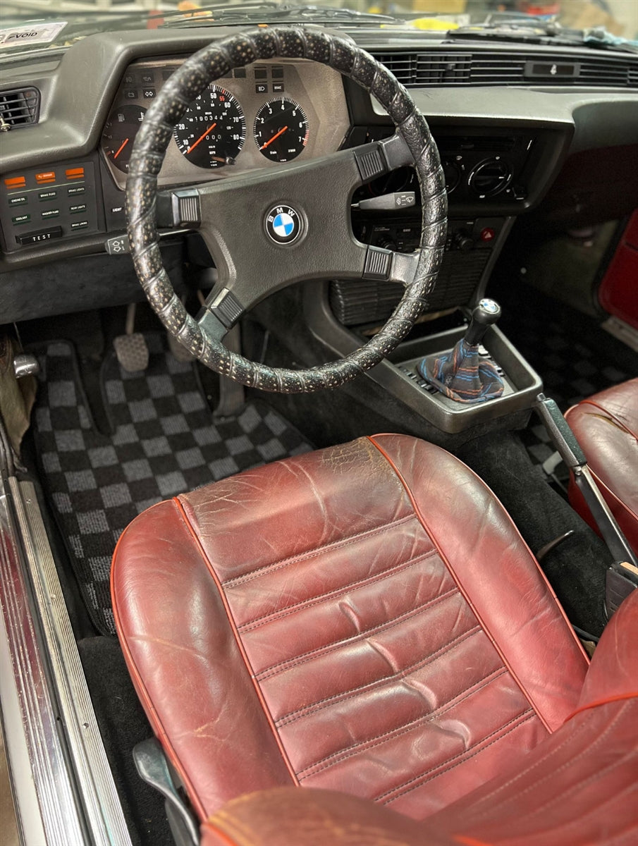P2-CPTE24FRDG-TP - BMW E24 6-SERIES 1977-89 (COUPE 2 DOOR) RACE FLOOR MATS : DARK GREY (FRONT/REAR) - View 3