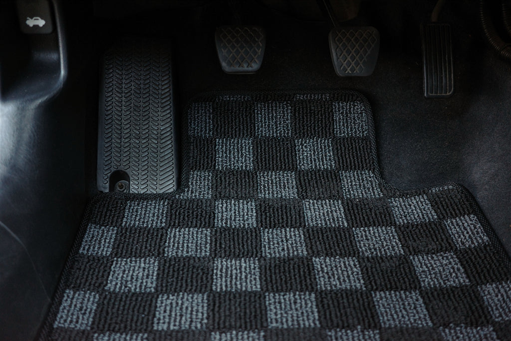 P2-CPTEP3FRDG-TP - HONDA CIVIC EP3 2001-05 HATCHBACK RACE FLOOR MATS : DARK GREY (FRONT/REAR) - View 7