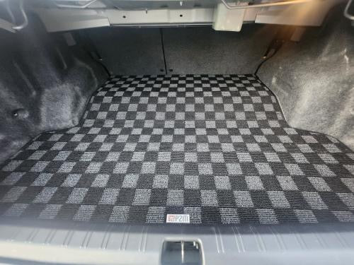 P2-CPTGVFDGTR-TP - SUBARU WRX (GVF) / STI (GVB) 2008-14 RACE TRUNK MAT : DARK GREY - View 2
