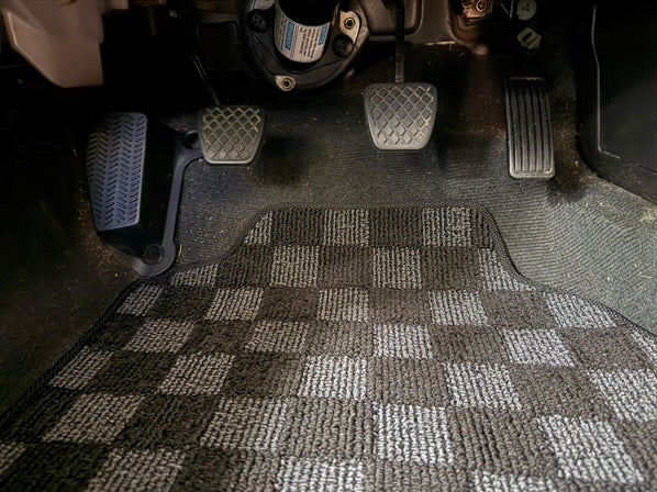 P2-CPTPRE9701FRDGRHD-TP - [RHD] HONDA PRELUDE (BB6) 1997-01 RACE FLOOR MATS : DARK GREY - View 3