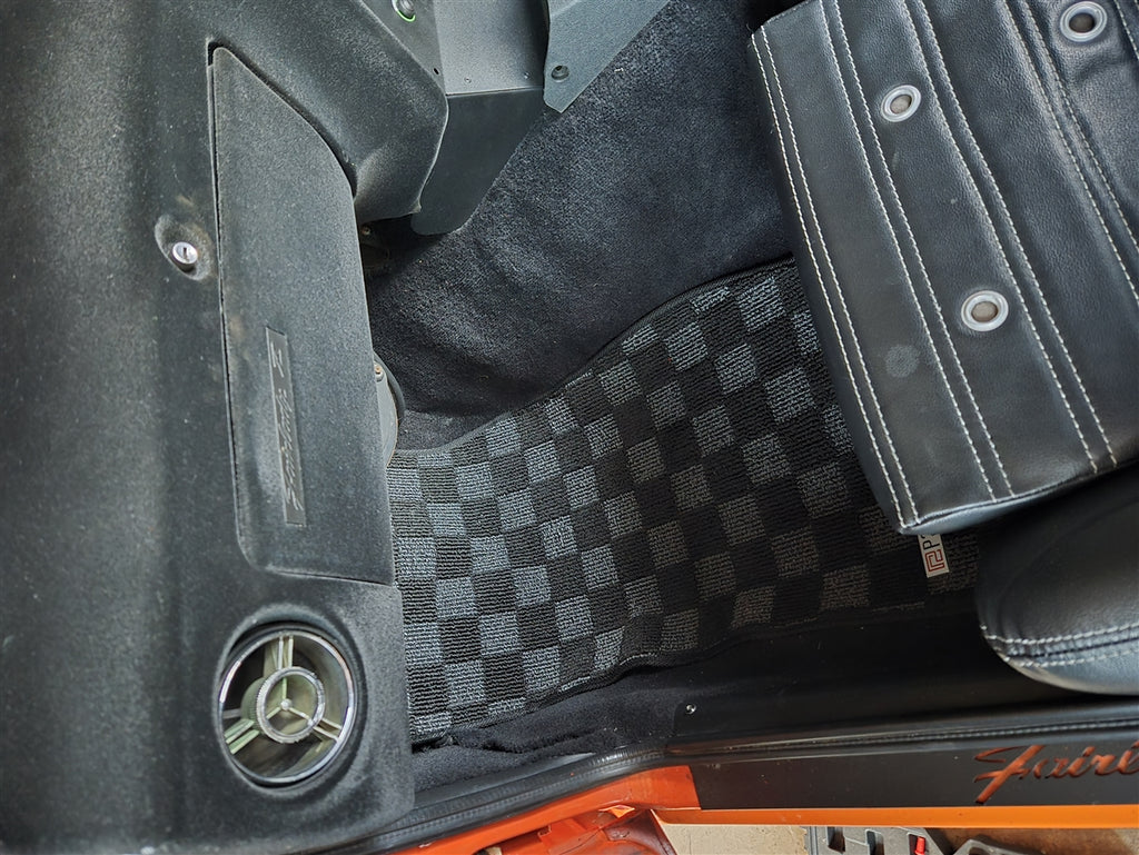 P2-CPTS3031130DGRHD-TP - [RHD] DATSUN 240/260/280ZX  RACE FLOOR MATS : DARK GREY - View 4