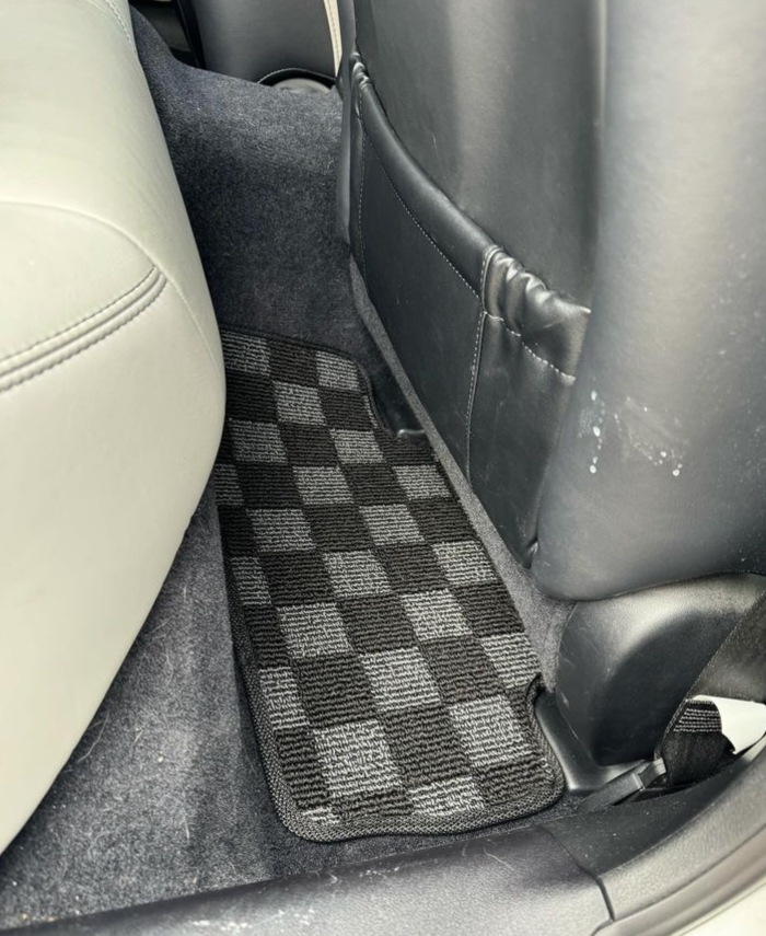 Phase 2 Motortrend (P2M) Checkered Carpet Race Floor Mats - Lexus IS250 IS350 (2006-2013)