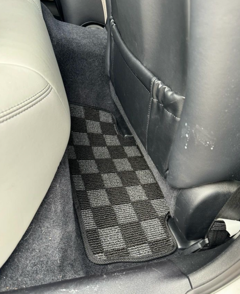 Phase 2 Motortrend (P2M) Checkered Carpet Race Floor Mats - Lexus IS250 IS350 (2006-2013)