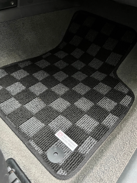 Phase 2 Motortrend (P2M) Checkered Carpet Race Floor Mats - Audi TT (1998-2006)