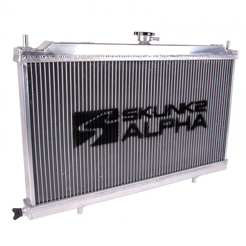 Skunk2 Racing Alpha Radiator - Honda Civic & CRX 1.6L (1988-1991)
