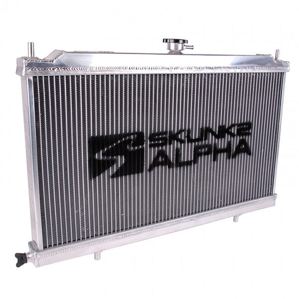 Skunk2 Racing Alpha Radiator - Honda Civic & CRX 1.6L (1988-1991)