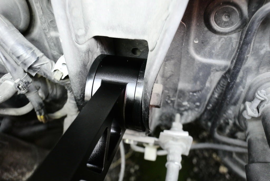 Megan Racing Engine Pitch Stop Mount - Subaru Impreza 92+ / WRX/STI 02-20 / Forester 97-18 / Legacy 95-08 / XV 12+