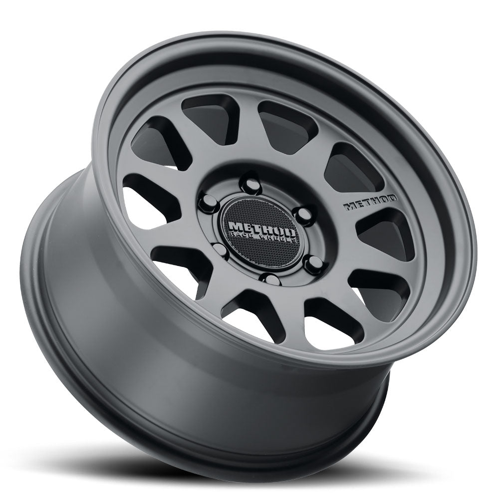 Method 316 | Matte Black | Wheel view 3
