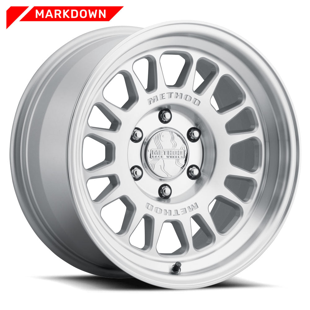 Method 318 | Machined - Clear Coat | Wheel view 1