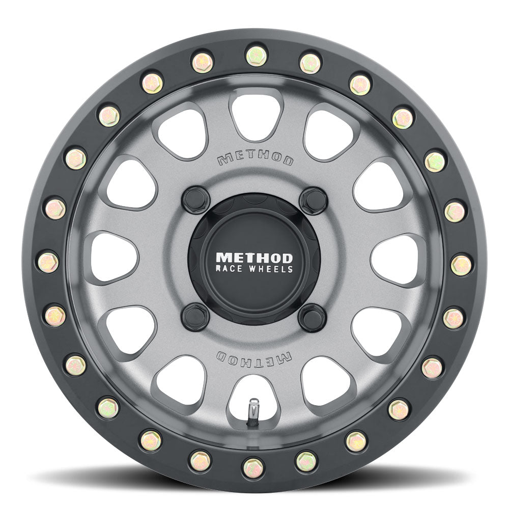 Method 401 | Titanium - Matte Black Ring | Wheel view 2