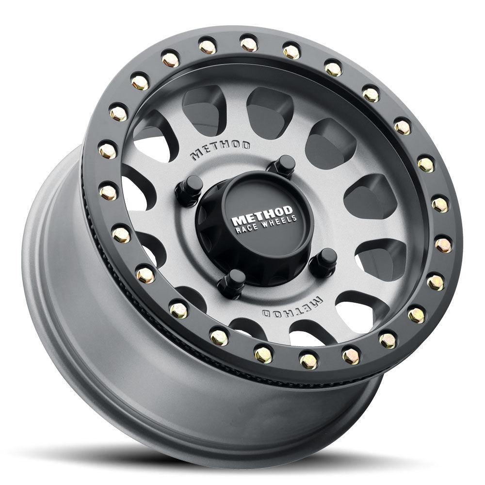Method 401 | Titanium - Matte Black Ring | Wheel view 3