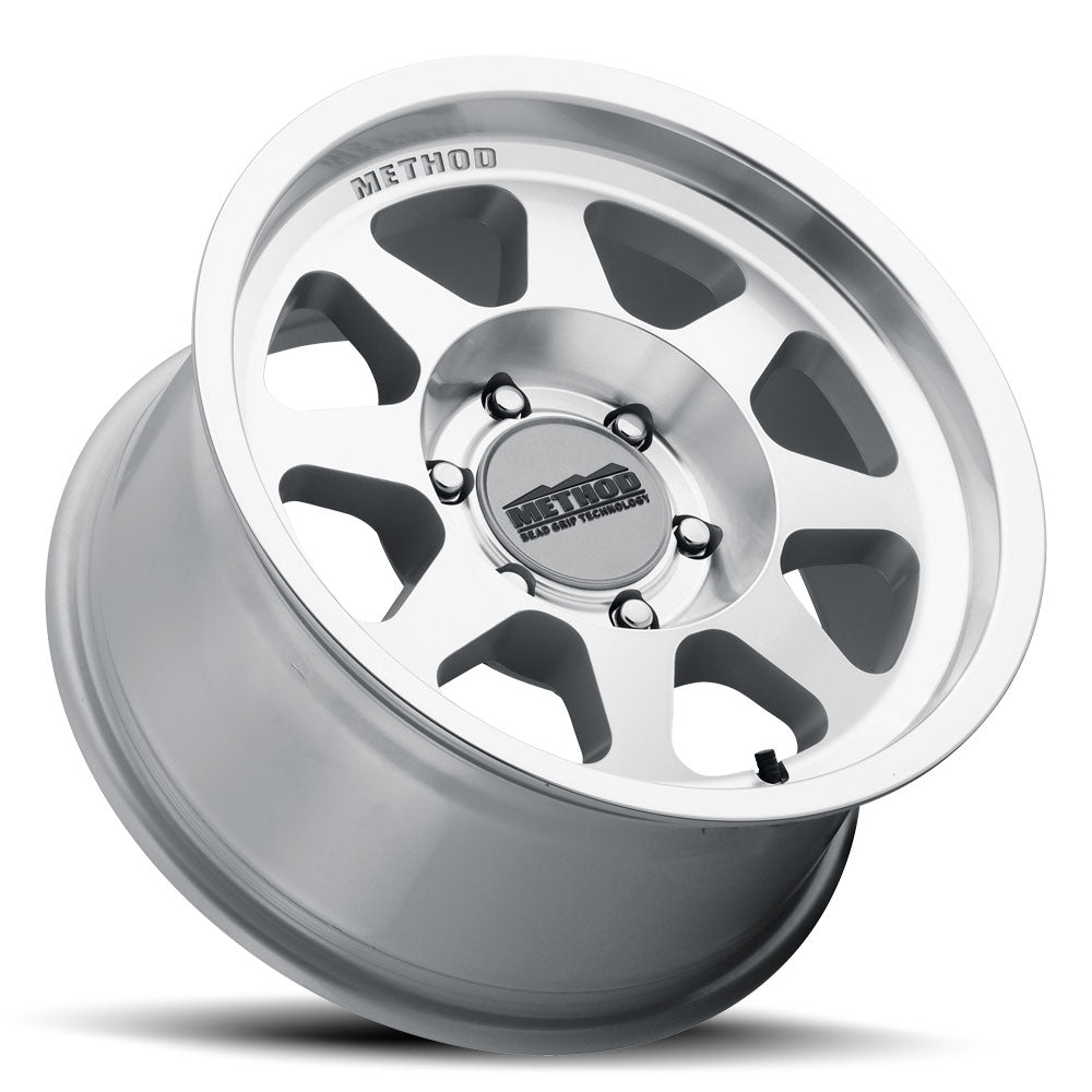 Method 701 | Machined - Clear Coat | Wheel view 3