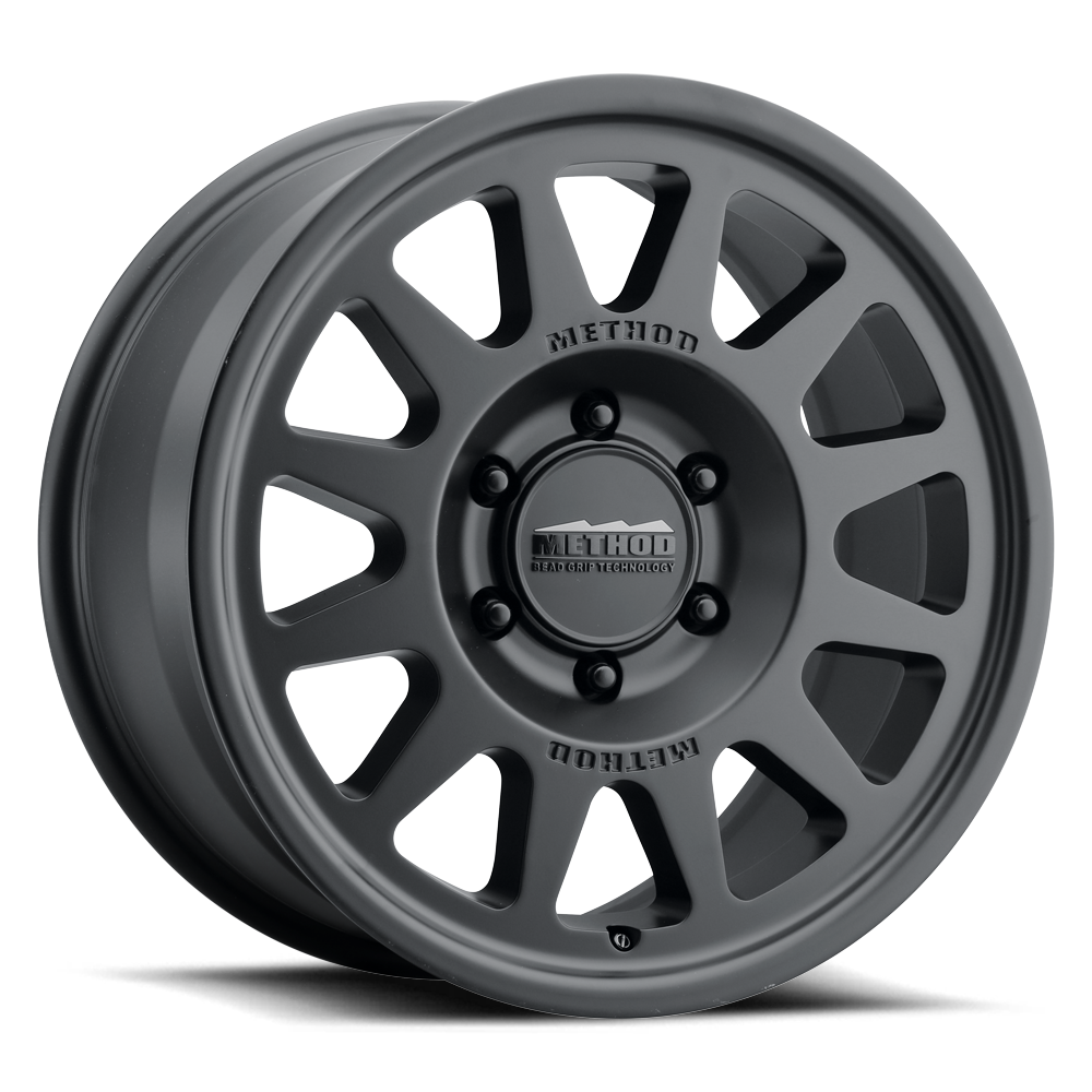 Method 703-HD | Matte Black | Wheel view 1