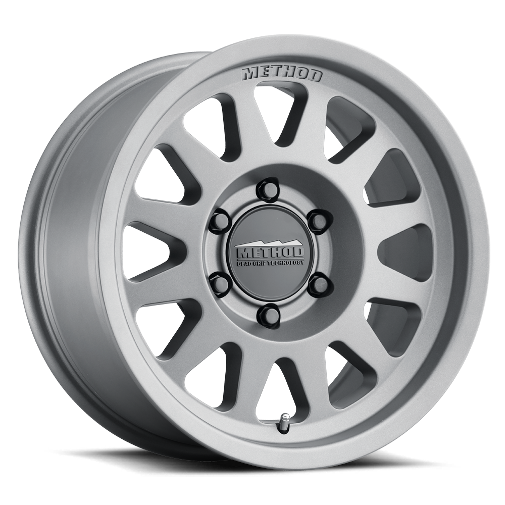 Method 704 | Titanium | Wheel view 1