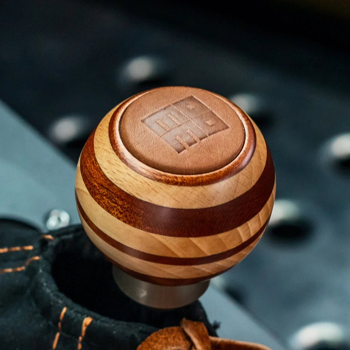 MOMO Targa Heritage Shift Knob - Mahogany & Beechwood - additional view