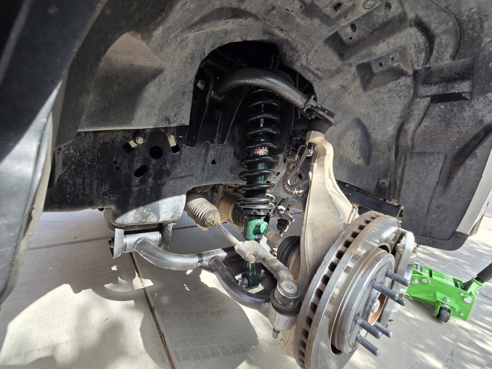 Rev9 Power Rocky Road Adjustable Leveling Front Struts - Ford F150 RWD 2014-2020 (0-2")
