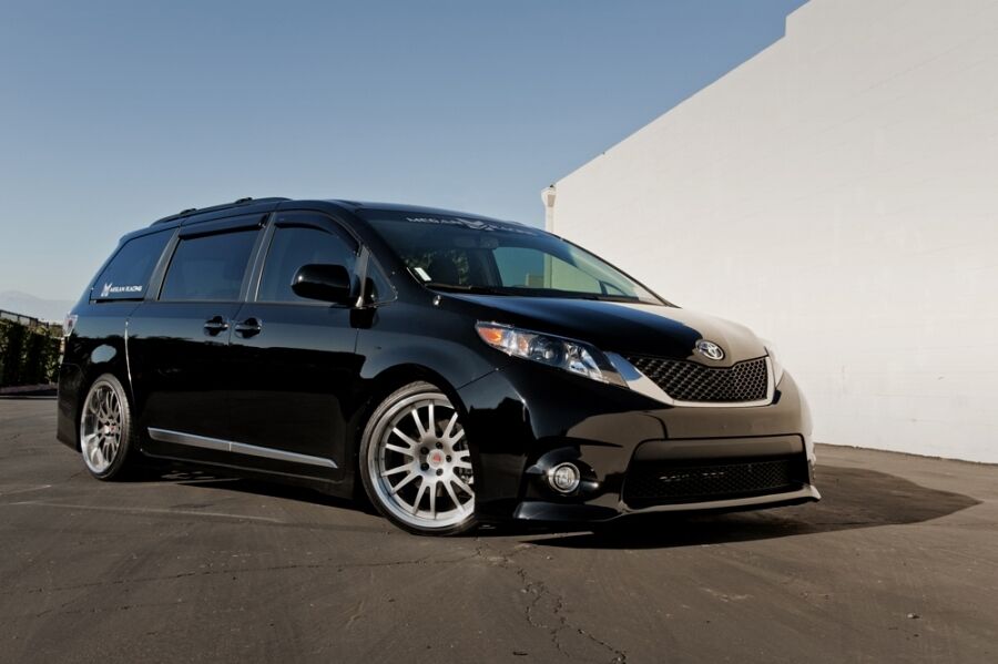 Megan Racing Street Series Coilovers - Toyota Sienna (2011-2020)